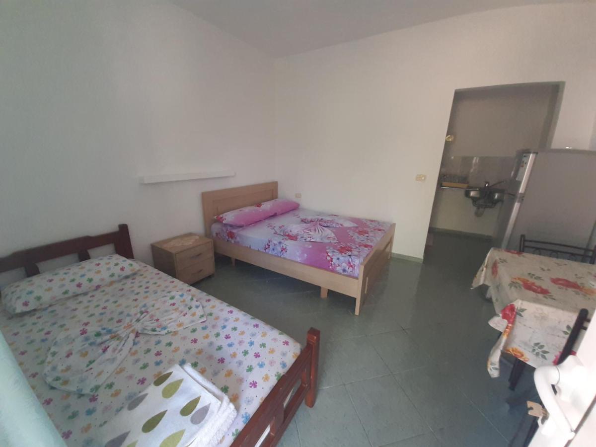 Hillside Apartments Borsh Εξωτερικό φωτογραφία
