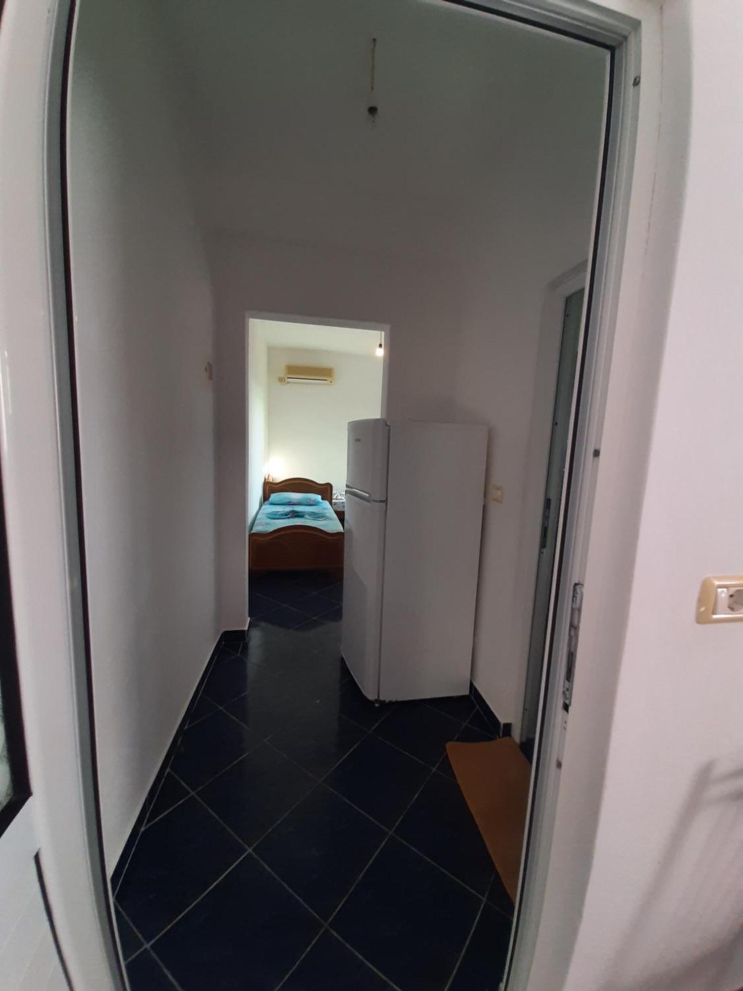 Hillside Apartments Borsh Εξωτερικό φωτογραφία